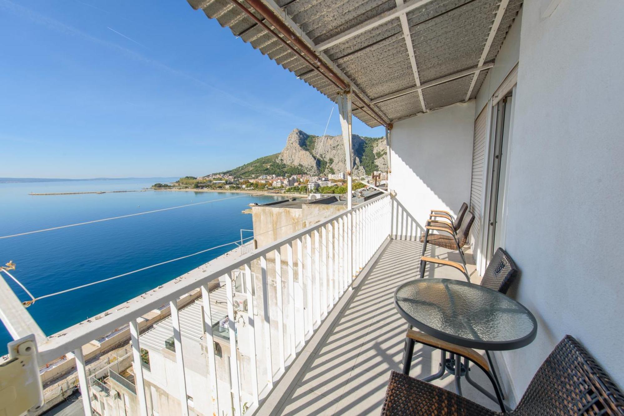 Sunny Apartment Omiš Εξωτερικό φωτογραφία